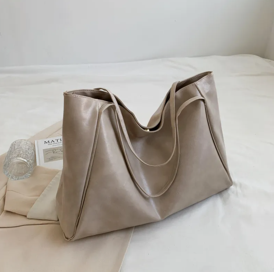 Glossy Retro Tote Bag - Gifty Girls Shop