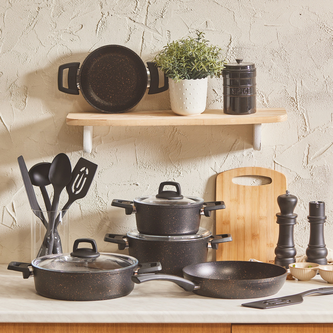 Karaca Biogranit V2 13 Piece Cookware Set Black Gold - Gifty Girls Shop