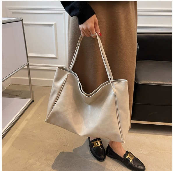 Glossy Retro Tote Bag - Gifty Girls Shop
