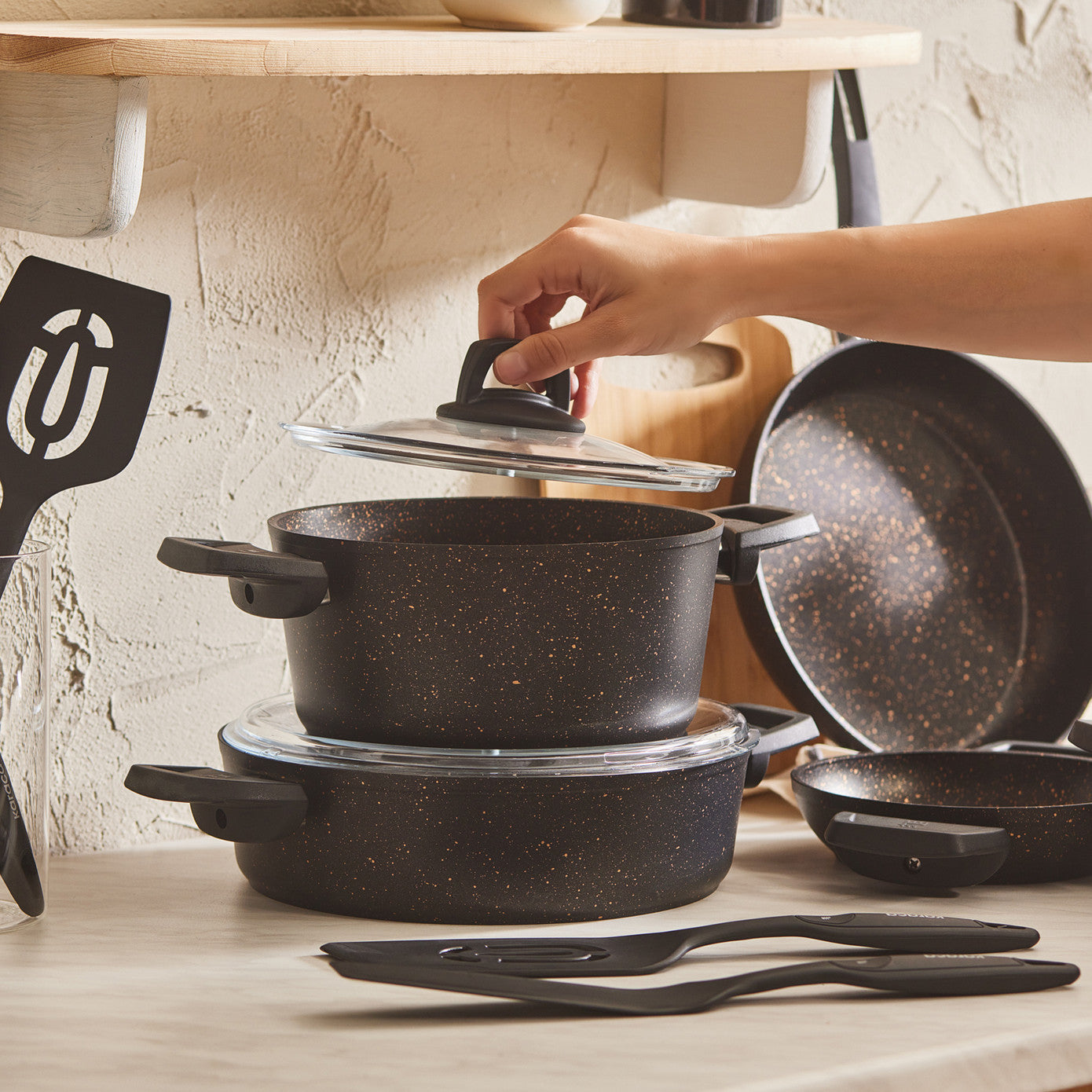 Karaca Biogranit V2 13 Piece Cookware Set Black Gold - Gifty Girls Shop